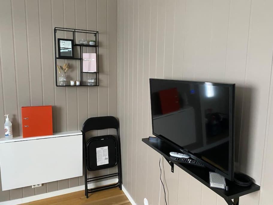 Aurora Apartment Very Close To Cable Car And Sherpatrappa ترومسو المظهر الخارجي الصورة